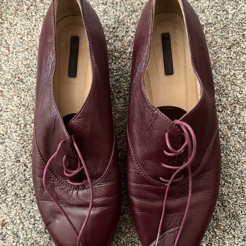 Longchamp Women's Burgundy Leather Shoes
